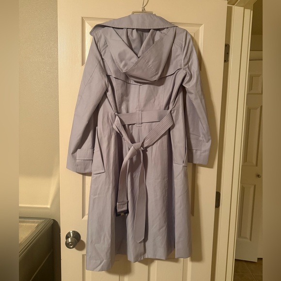 London Fog trench - Picture 3 of 10